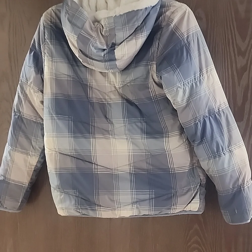 Abercrombie & Fitch Blue Plaid Cozy Puffer, Reversable